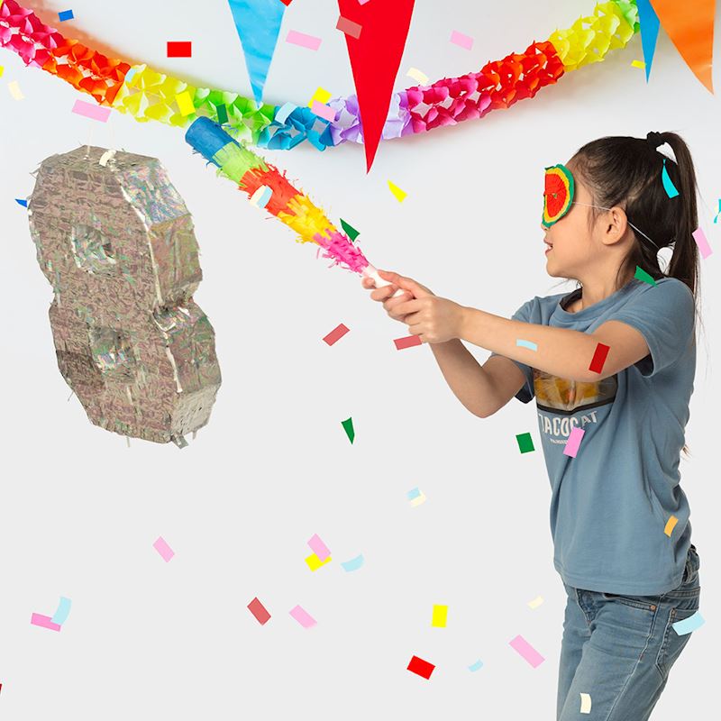 PINATA AUGENBINDE UND SCHLAGSTOCK